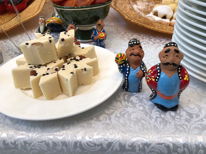 Uzbekistan — Food and Crafts